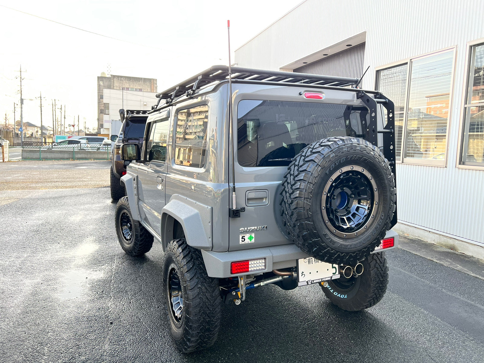 ジムニー-フラッグポールステー-アンテナ基台-専用台座-ポールスタンド